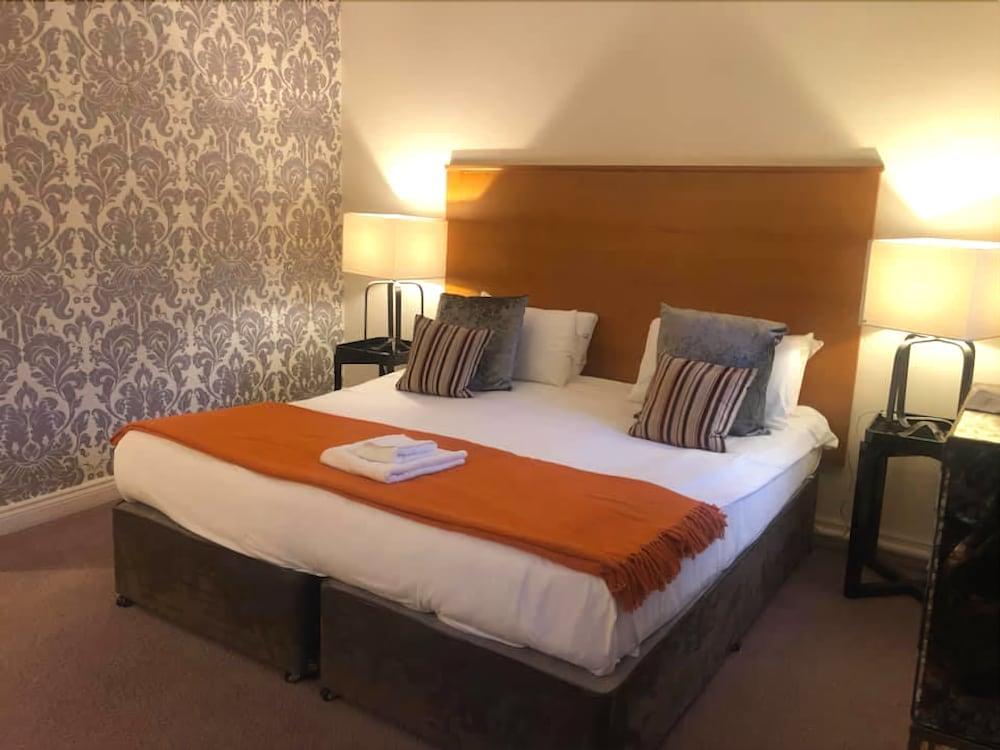 Telford Madeley Court Hotel Εξωτερικό φωτογραφία
